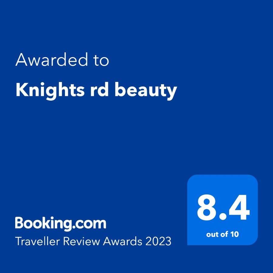 Knights Rd Beauty Lower Hutt Exterior foto